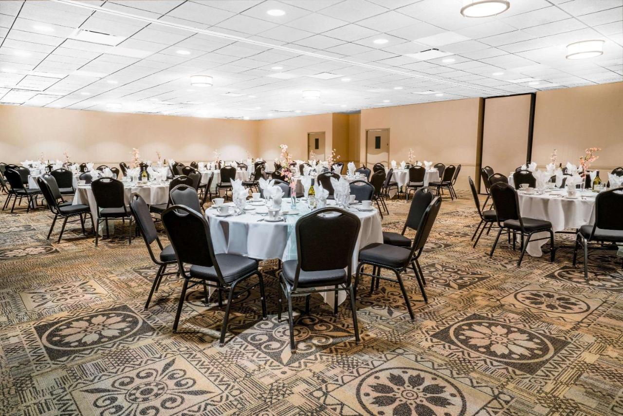 Days Inn Hotel & Conference Center La Crosse Kültér fotó
