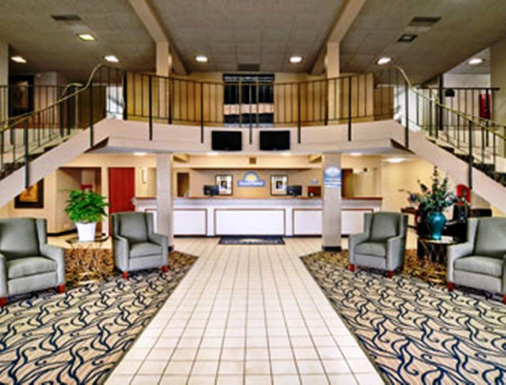 Days Inn Hotel & Conference Center La Crosse Beltér fotó