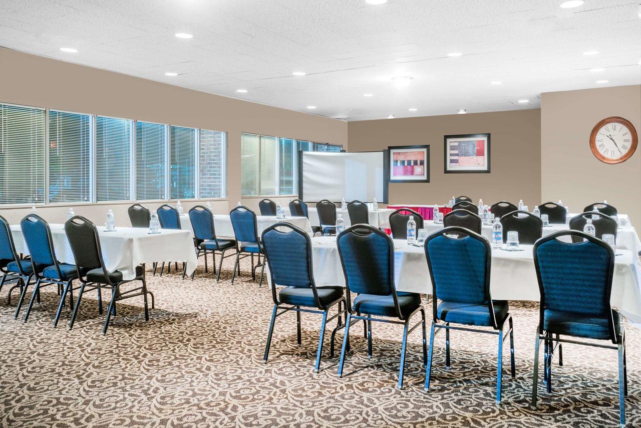 Days Inn Hotel & Conference Center La Crosse Kültér fotó